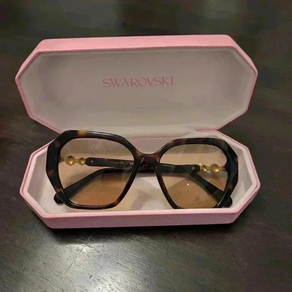 Swarovski Sunglasses SK6017 Brown Frames - NWT - Picture 8 of 8